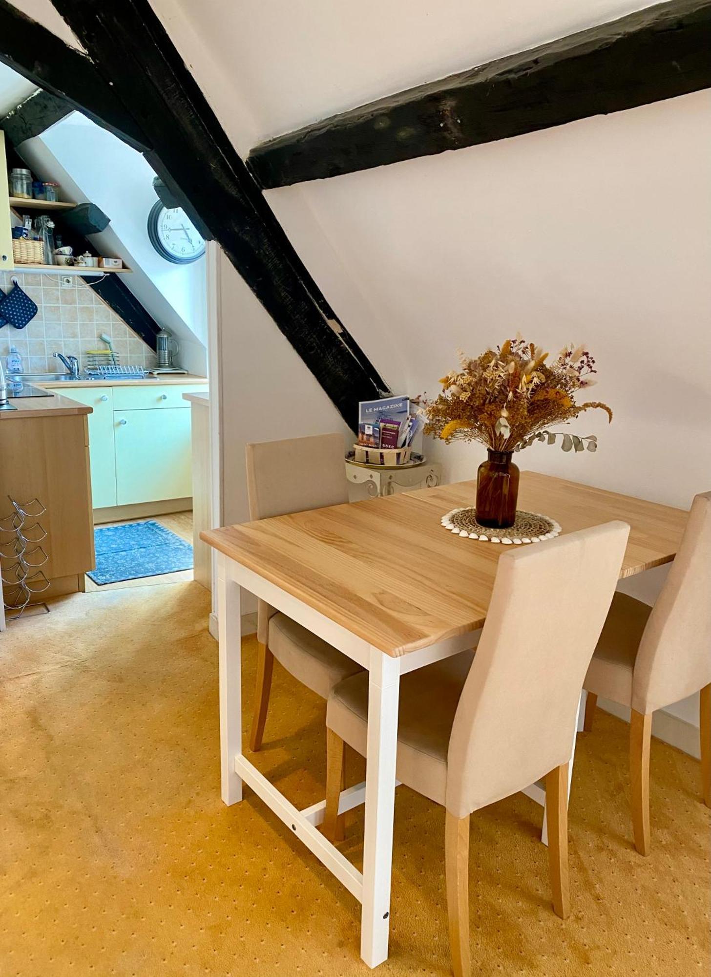 La Vue Des Remparts Apartment ดีน็อง ภายนอก รูปภาพ